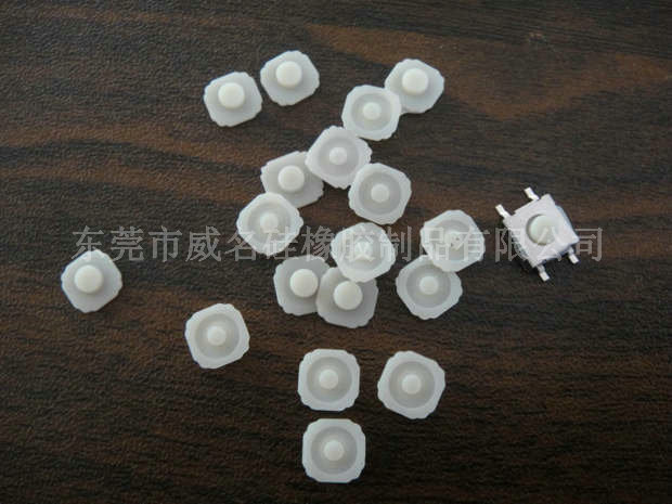 有腳單點硅膠按鍵,觸感非常